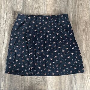 ✨3/$20  American Eagle Floral Print Skirt
